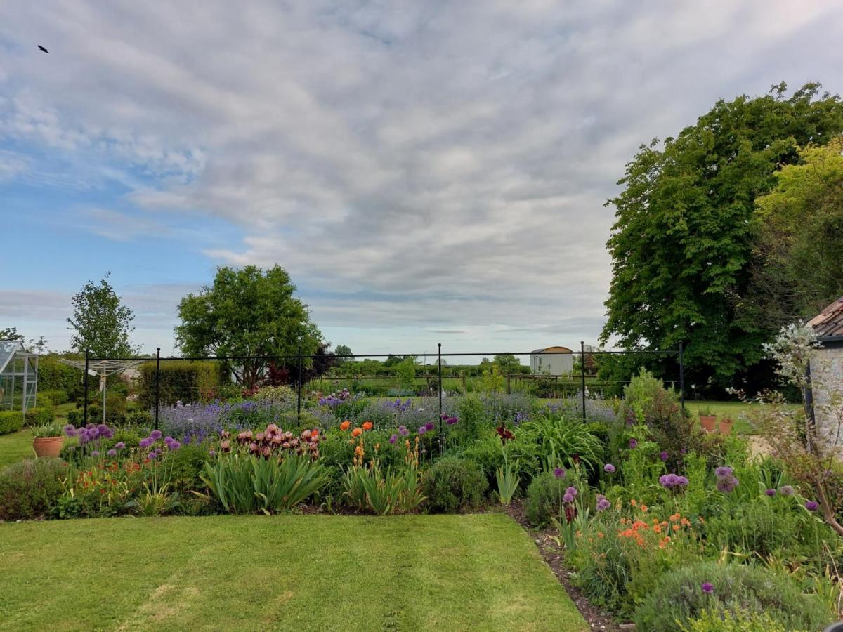 Doris Villa Wedmore Exterior foto